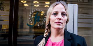 Enkla har tillstånd från oss som rör en mer begränsad verksamhet än den vi läser om i media