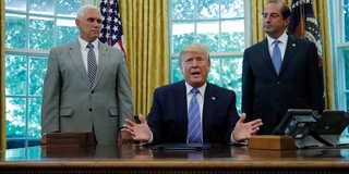 donald-trump-oval-office