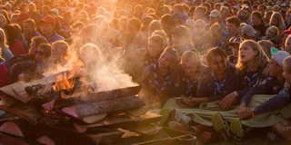 "Vi ställer upp, vi ställer om, men vi ställer inte in", skriver Scouterna. (Foto: Magnus Fröderberg)