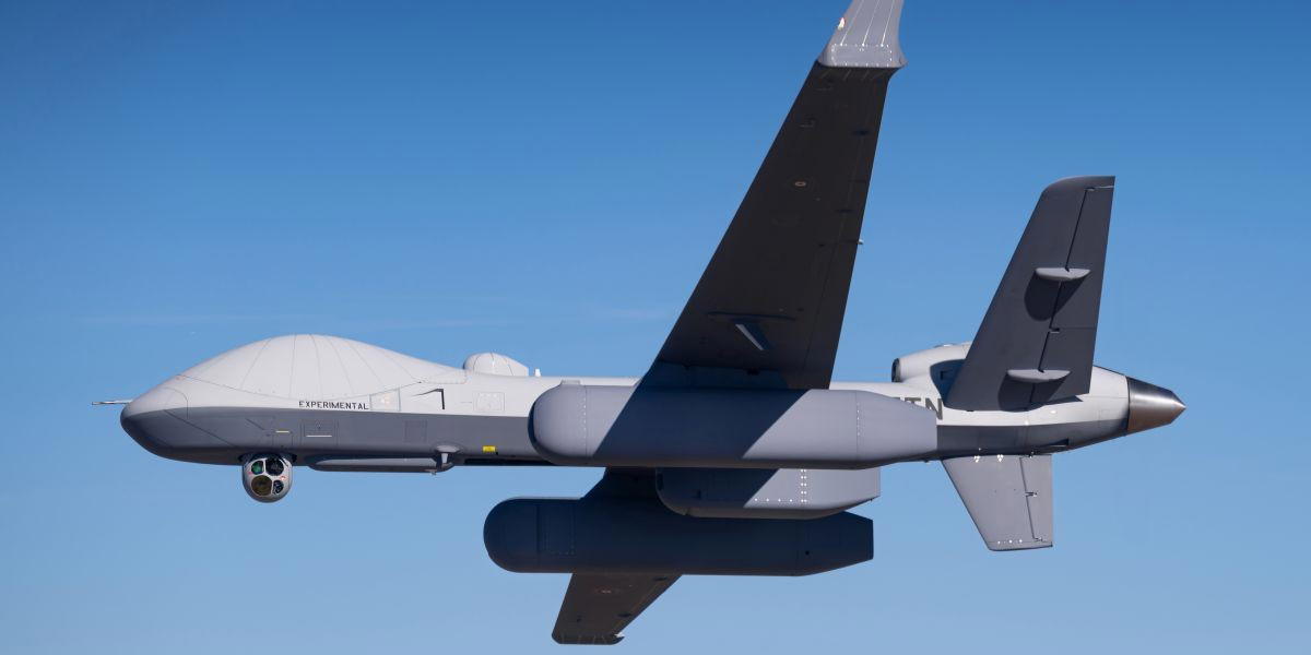 Saab Loyaleye AEW-radar tillsammans med det fjärrstyrda flygplanssystemet MQ-9B från GA-ASI vid den framgångsrika testflygning som gjorts i Kalifornien.