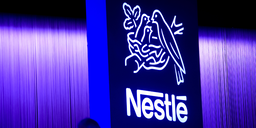 Roche och Nestlé lyfter schweiziska börsen när Europa faller