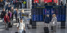 Flygbolagen vill ta mer betalt: "Kommer att göra människor fattiga"