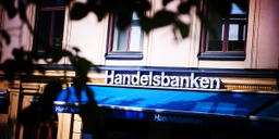 Storbankerna tappar – här väljer svenskarna att låna i stället