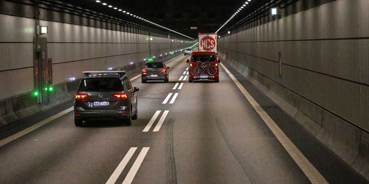 Mer partiklar från slitage av vägar, däck och bromsar i Sverige kan vi räkna med – liksom att 6 000 svenskar dör av luftföroreningar på ett år.