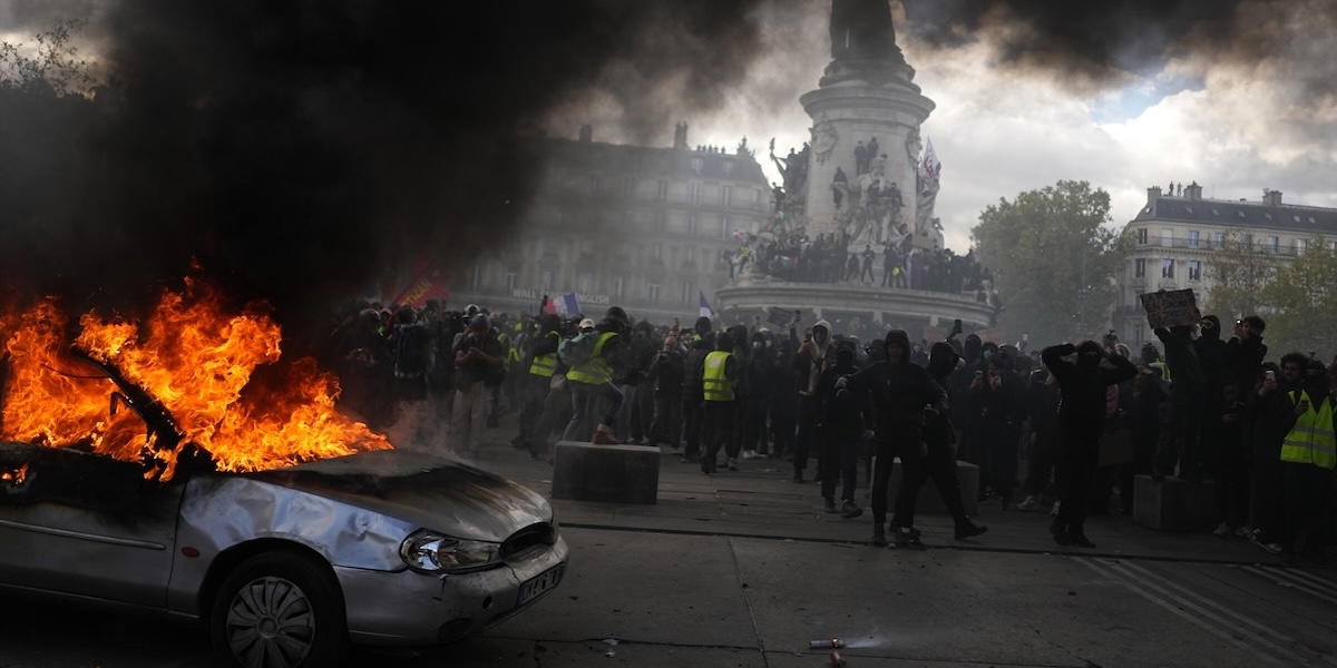 Oroligheterna fortsätter i Frankrike. Bilden är från République-torget i Paris.