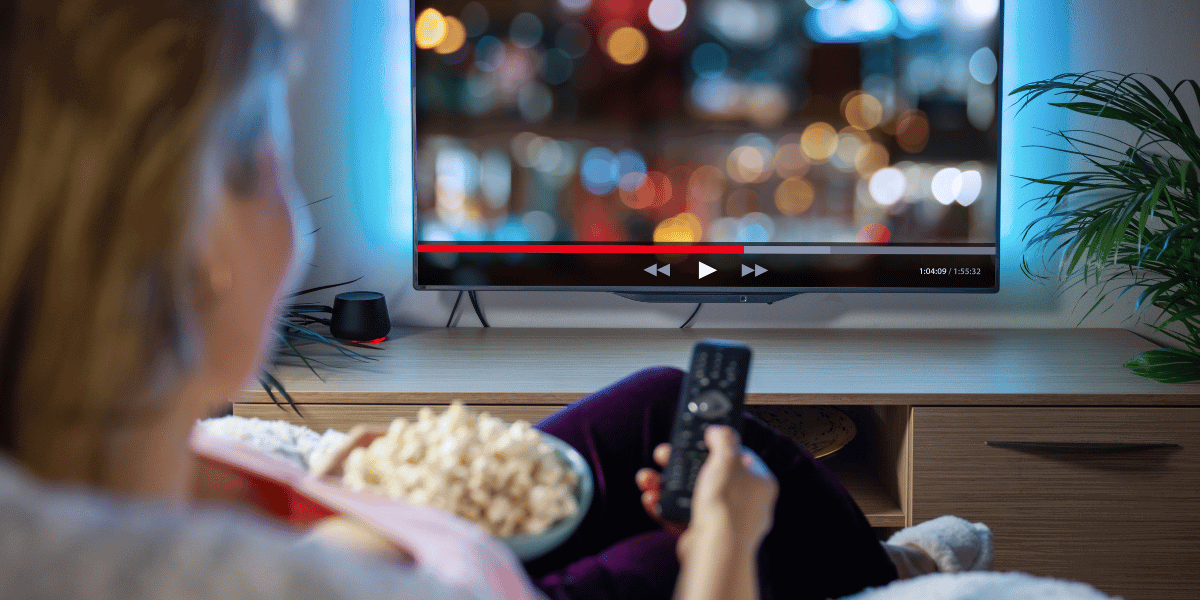 De stora förändringarna och sparkraven inom streaming kan inom kort märkas direkt i tittarnas plånböcker. (Foto: Canva)